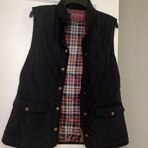 Women’s quilted vest. Navy blue. Size large